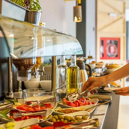 Ibis Styles Erbas 4*