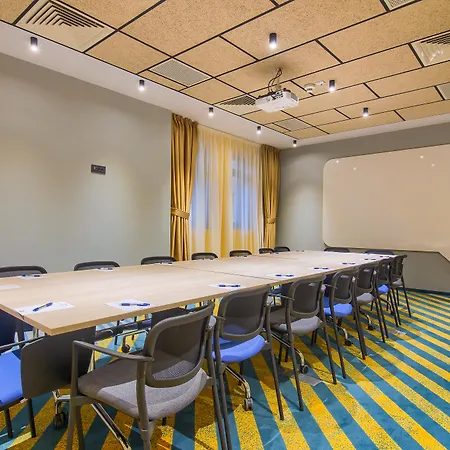 Otel Ibis Styles Erbas 3*