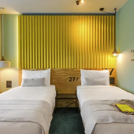 ホテル Ibis Styles Erbas 4*