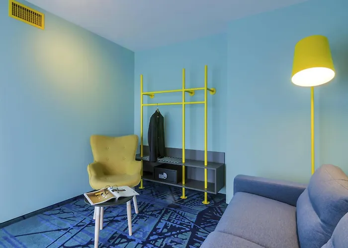 ホテル Ibis Styles Erbas 4*