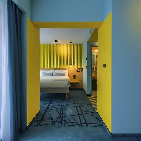 Hotel Ibis Styles Erbas 4*