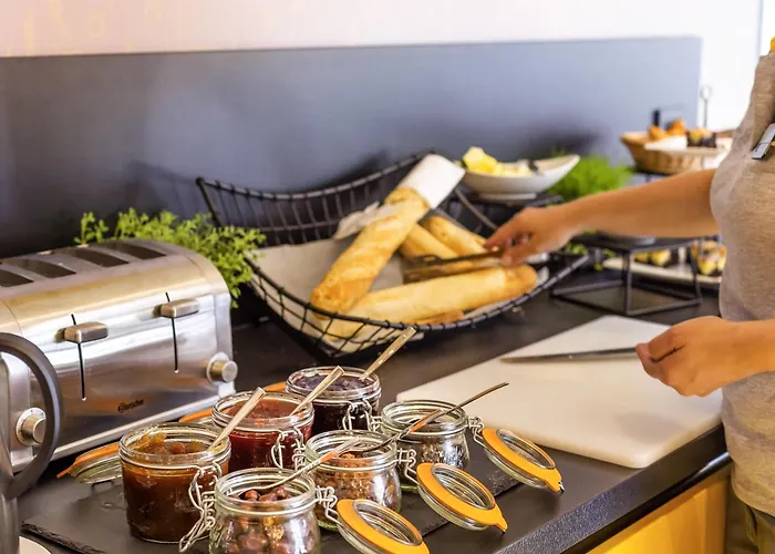 Готель Ibis Styles Erbas