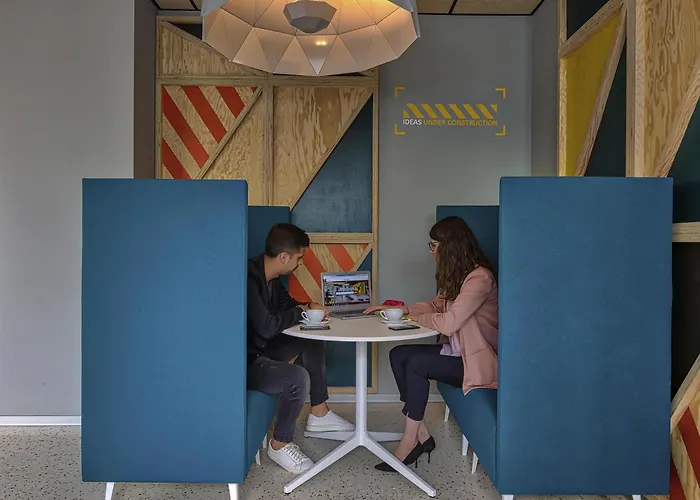 Hotel Ibis Styles Erbas 4*