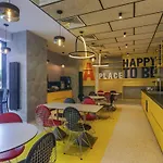 Отель Ibis Styles Erbas Бухарест